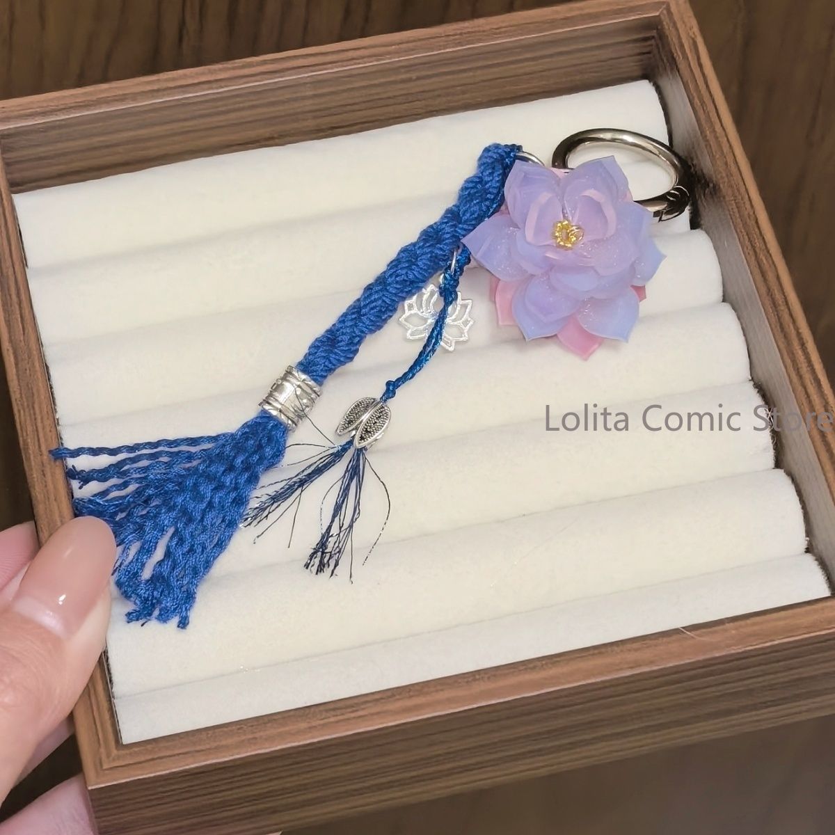 Anime Love and Deepspace Caleb – Phone Accessories Chain Bewertung und Preis